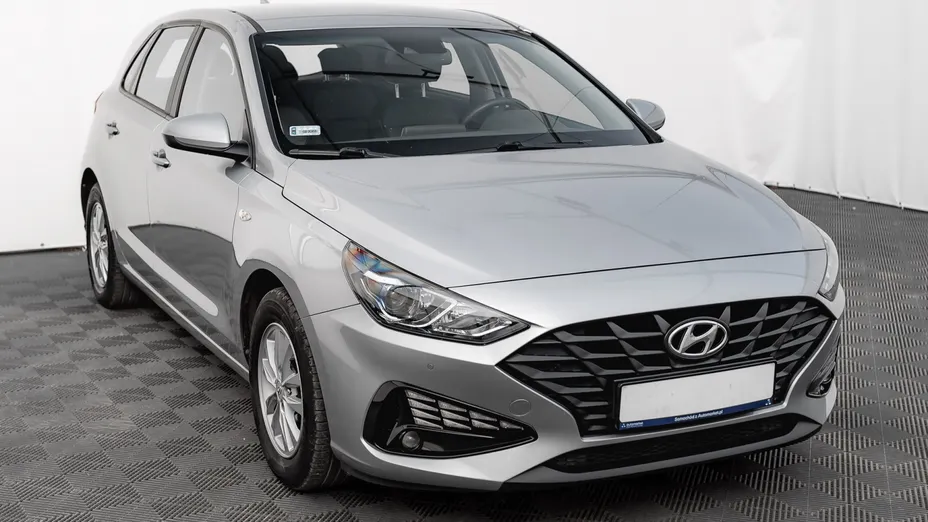 HYUNDAI i30 i30 1.5 DPI Classic +