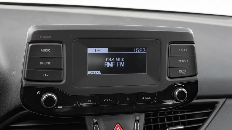 HYUNDAI i30 i30 1.5 DPI Classic +