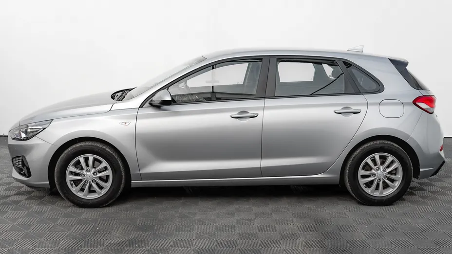 HYUNDAI i30 i30 1.5 DPI Classic +
