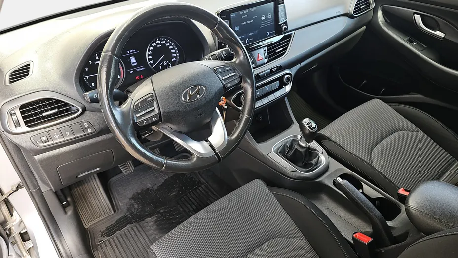 HYUNDAI i30 i30 1.0 T-GDI Modern