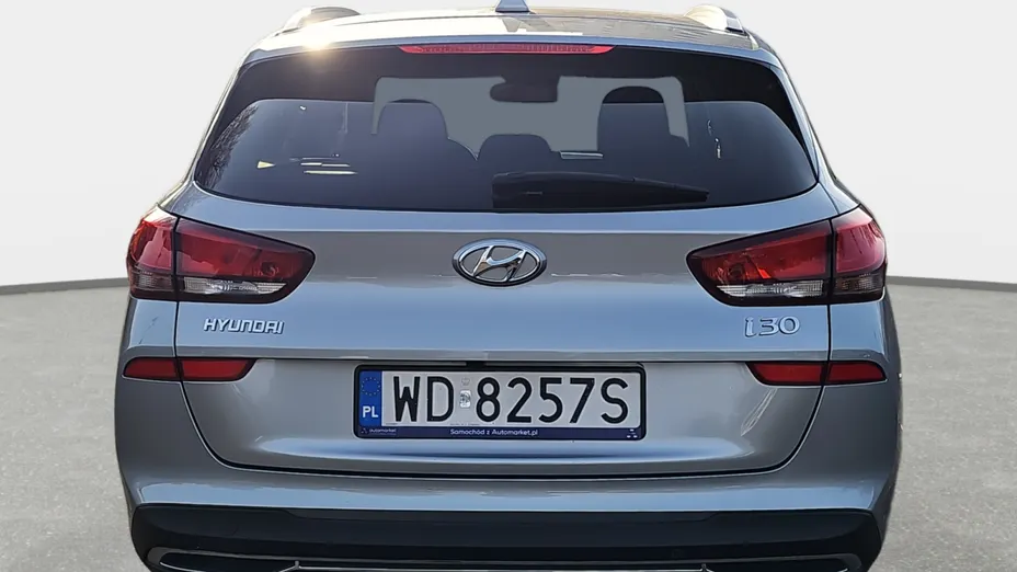 HYUNDAI i30 i30 1.0 T-GDI Modern