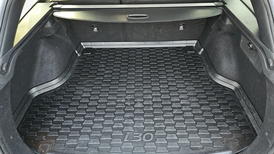 HYUNDAI i30 i30 1.0 T-GDI Modern
