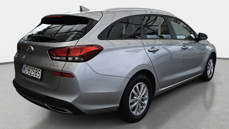 HYUNDAI i30 i30 1.0 T-GDI Modern