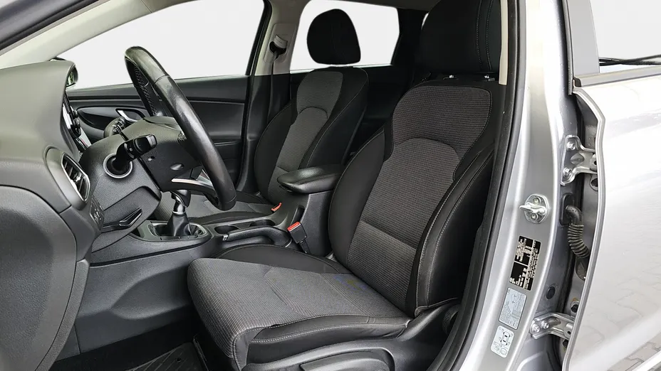 HYUNDAI i30 i30 1.0 T-GDI Modern