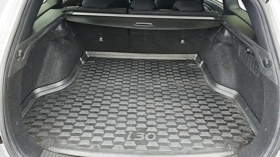 HYUNDAI i30 i30 1.0 T-GDI Modern