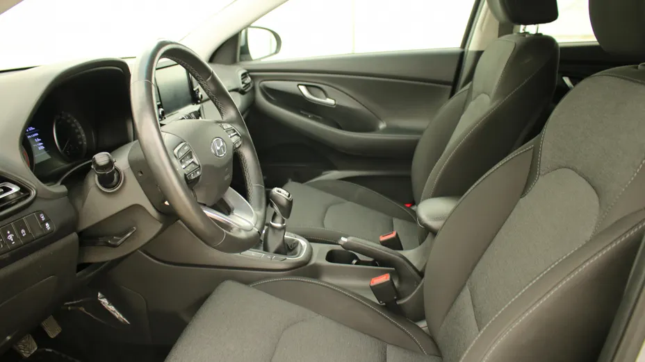 HYUNDAI i30 i30 1.5 DPI Smart