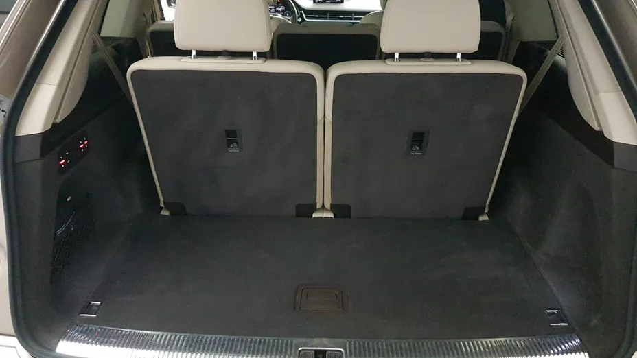 AUDI Q7 Q7 3.0 TDI Quattro Tiptr.
