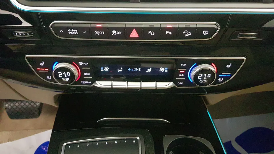 AUDI Q7 Q7 3.0 TDI Quattro Tiptr.