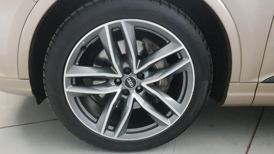 AUDI Q7 Q7 3.0 TDI Quattro Tiptr.