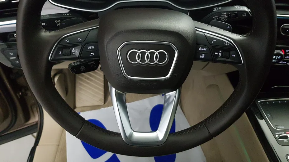 AUDI Q7 Q7 3.0 TDI Quattro Tiptr.
