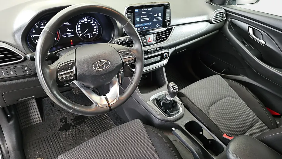 HYUNDAI i30 i30 1.0 T-GDI Modern
