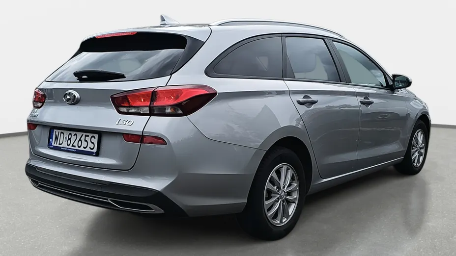 HYUNDAI i30 i30 1.0 T-GDI Modern