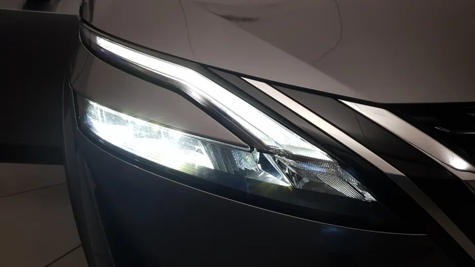 NISSAN Qashqai Qashqai 1.3 DIG-T mHEV N-Connecta Xtronic