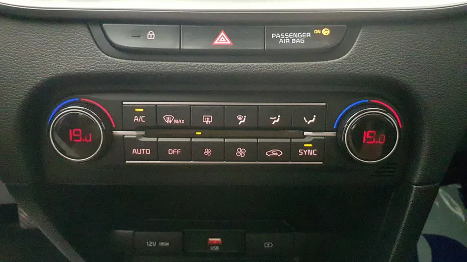KIA Cee'd Ceed 1.5 T-GDI M
