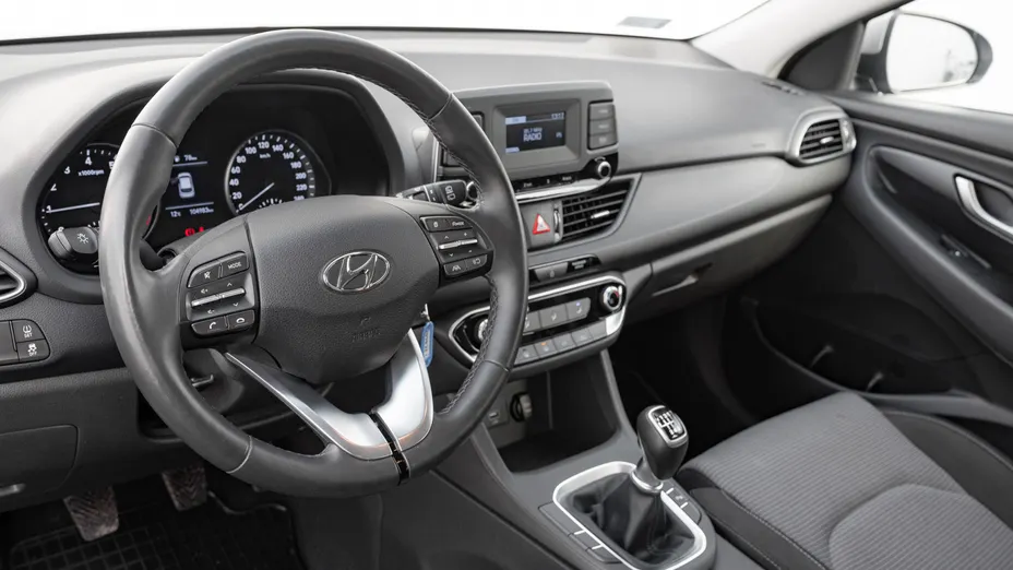 HYUNDAI i30 i30 1.5 DPI Classic +