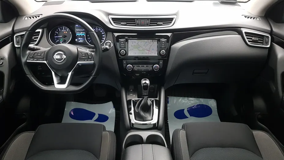 NISSAN Qashqai Qashqai 1.3 DIG-T N-Connecta DCT