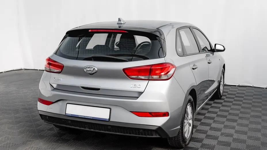 HYUNDAI i30 i30 1.5 DPI Classic +