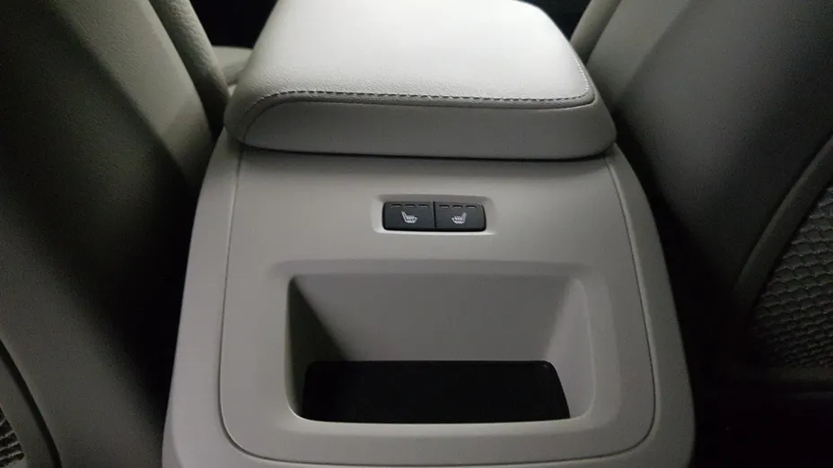 VOLVO XC60 XC60 B4 B Plus Bright aut