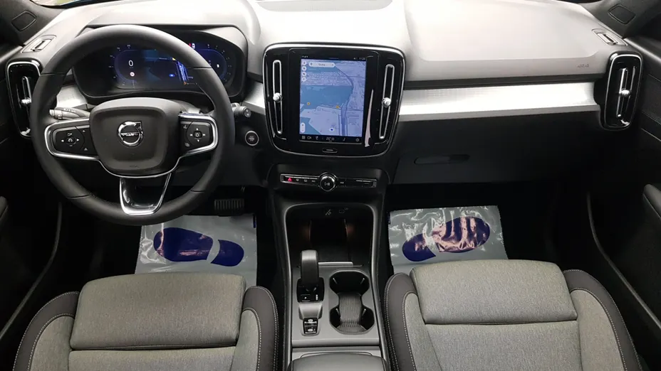 VOLVO XC40 XC40 B3 Core aut
