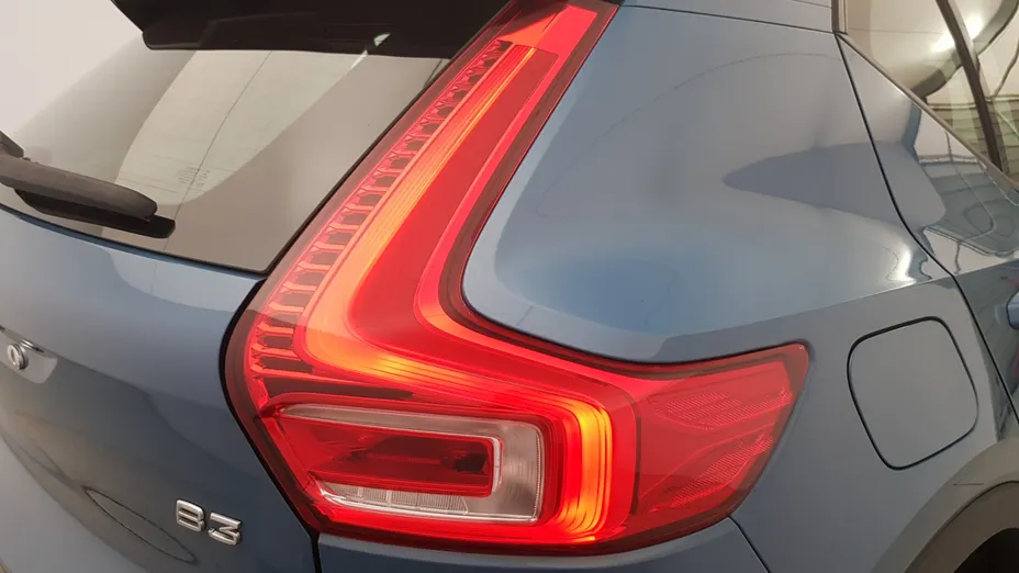 VOLVO XC40 XC40 B3 Core aut
