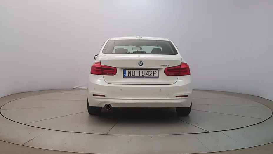 BMW Seria 3 318i GPF Advantage aut