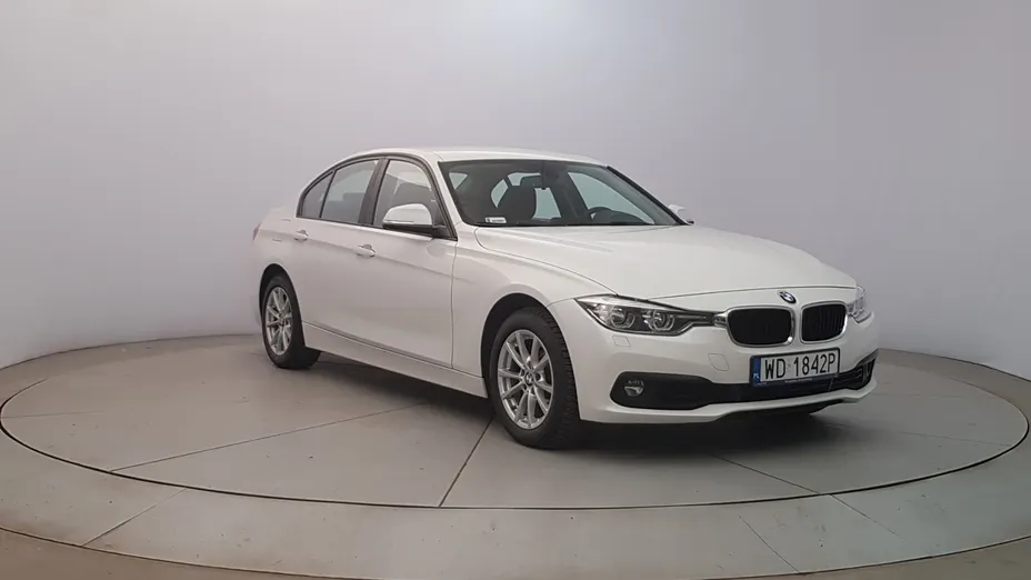 BMW Seria 3 318i GPF Advantage aut