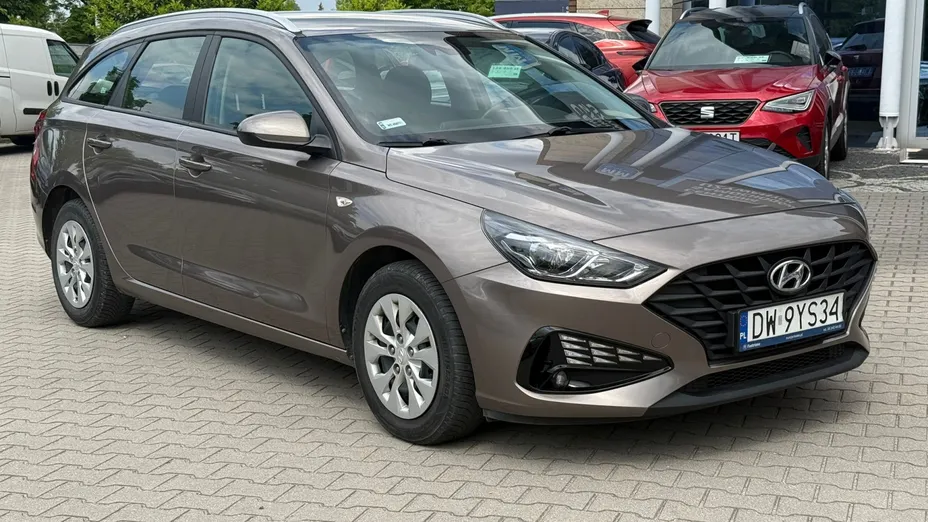 HYUNDAI i30 i30 1.0 T-GDI Classic + DCT