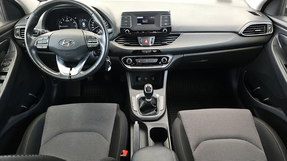 HYUNDAI i30 i30 1.5 DPI Classic +