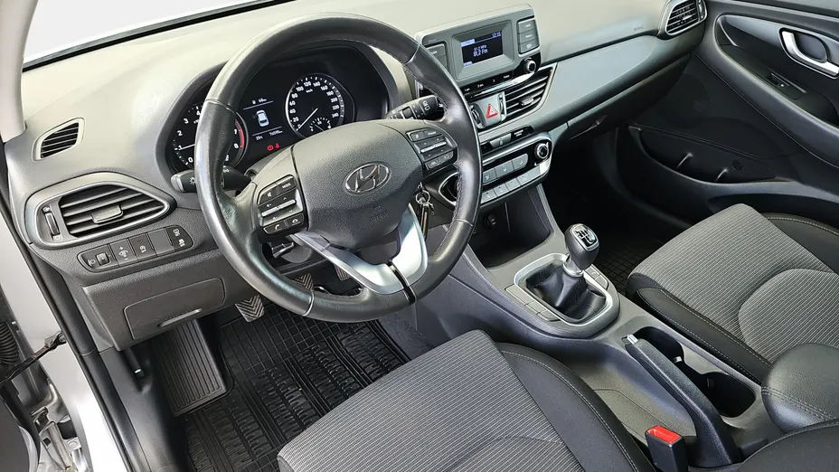 HYUNDAI i30 i30 1.5 DPI Classic +