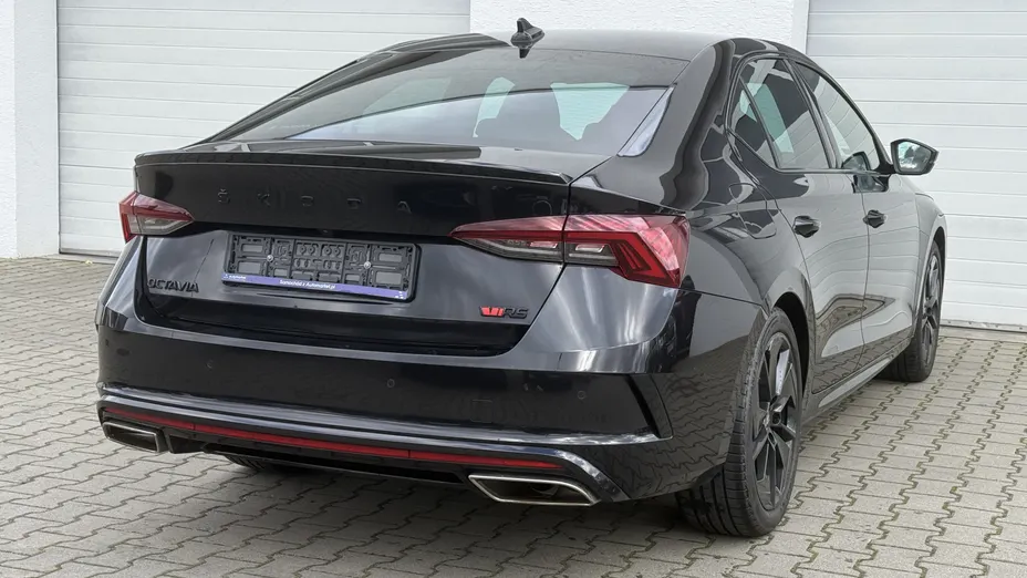SKODA Octavia Octavia 2.0 TSI RS DSG