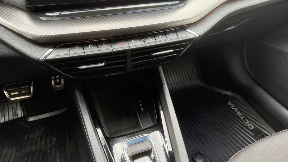 SKODA Octavia Octavia 2.0 TSI RS DSG