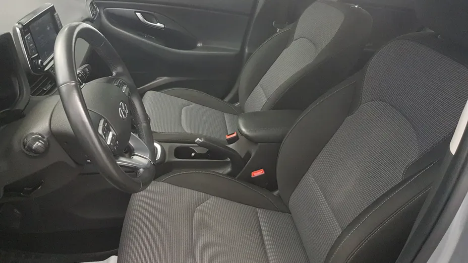 HYUNDAI i30 i30 1.0 T-GDI Modern