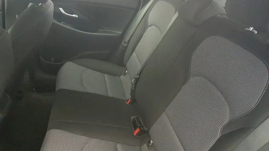 HYUNDAI i30 i30 1.0 T-GDI Modern