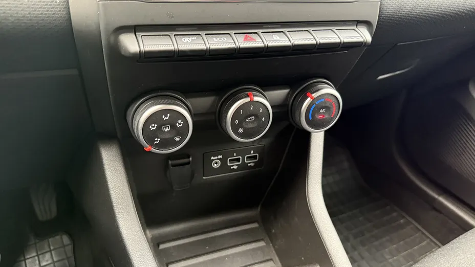 RENAULT Clio Clio 1.0 TCe Equilibre