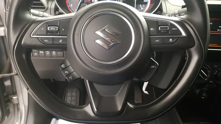 SUZUKI Swift Swift 1.2 Dualjet SHVS Premium Plus CVT