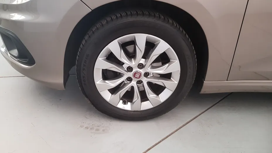 FIAT Tipo Tipo 1.4 16v Lounge EU6d