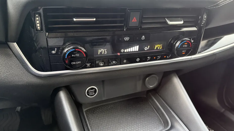 NISSAN Qashqai Qashqai 1.3 DIG-T mHEV N-Connecta Xtronic