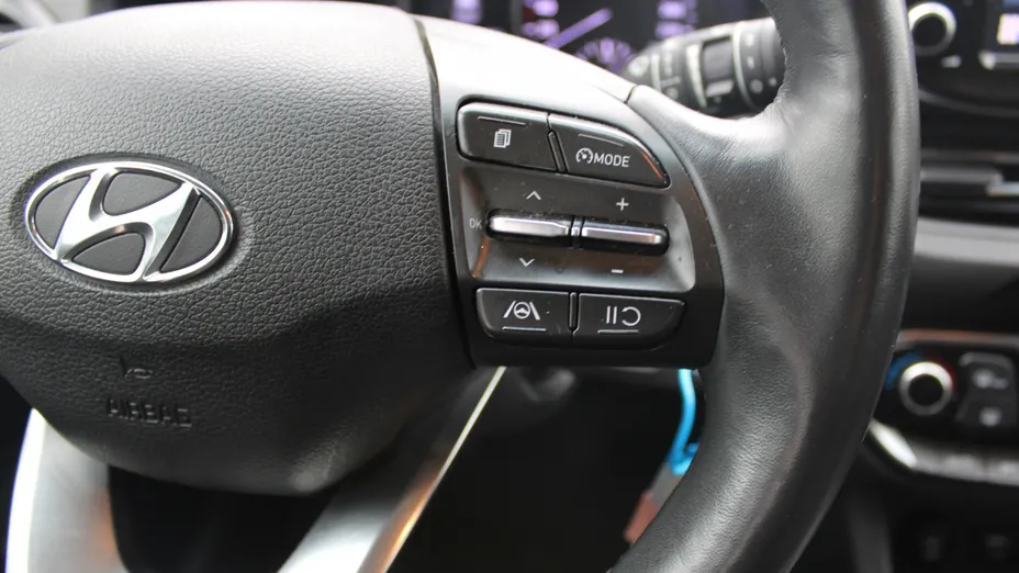 HYUNDAI i30 i30 1.5 T-GDI 48V Comfort