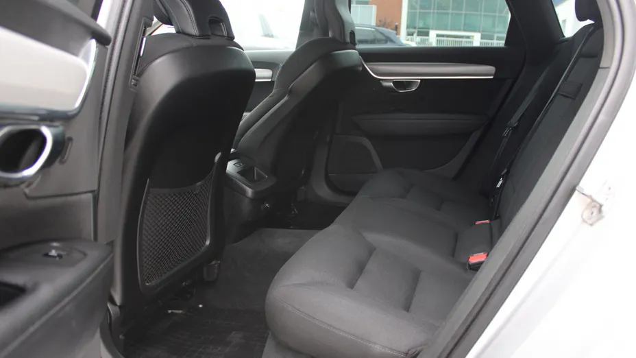 VOLVO V90 V90 D3 Momentum aut