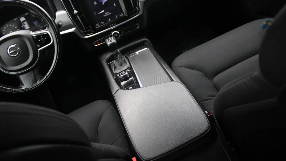 VOLVO V90 V90 D3 Momentum aut