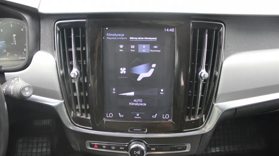 VOLVO V90 V90 D3 Momentum aut