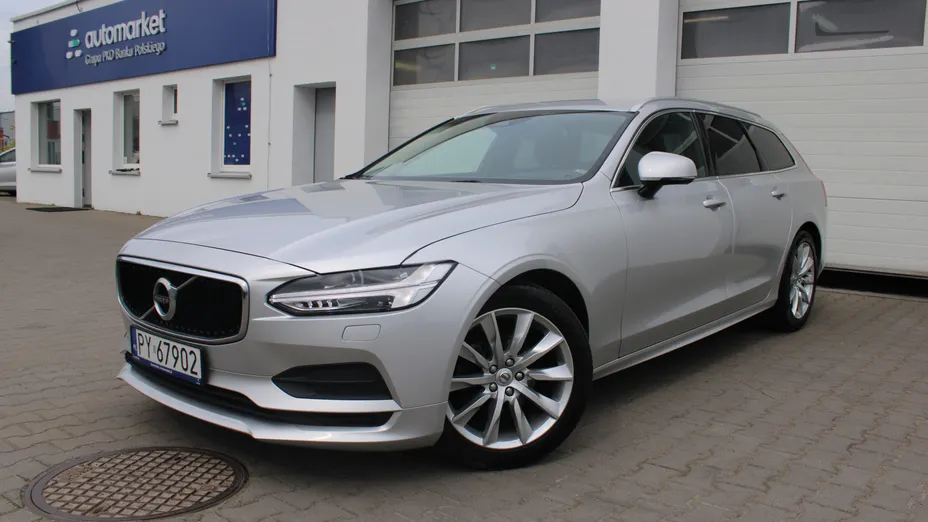 VOLVO V90 V90 D3 Momentum aut