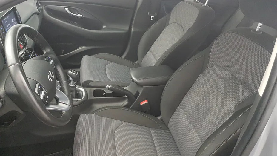 HYUNDAI i30 i30 1.0 T-GDI Modern