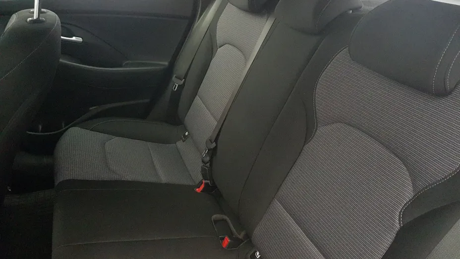 HYUNDAI i30 i30 1.0 T-GDI Modern