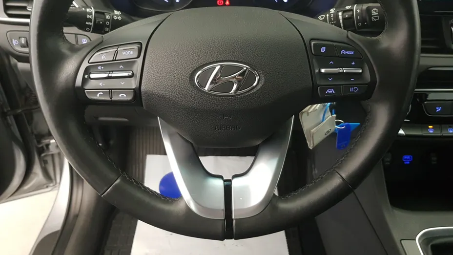 HYUNDAI i30 i30 1.0 T-GDI Modern