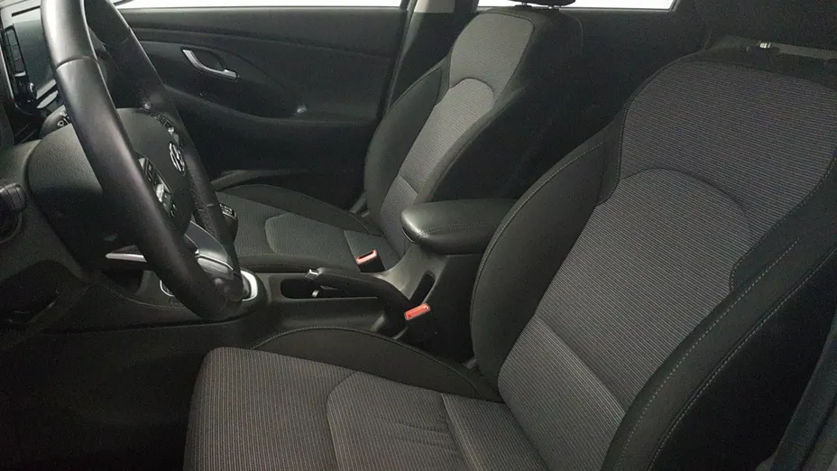 HYUNDAI i30 i30 1.0 T-GDI Modern