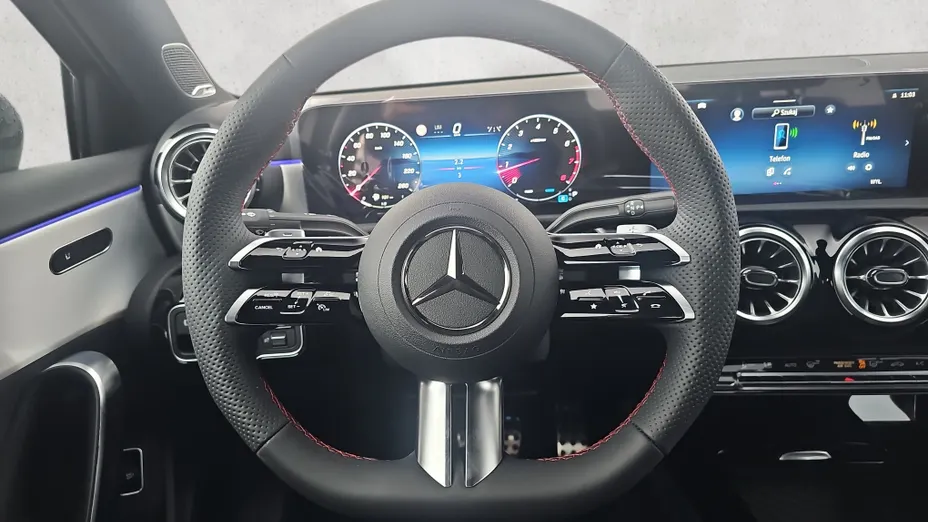 MERCEDES-BENZ A Klasa A 200 AMG Line 7G-DCT Nowy