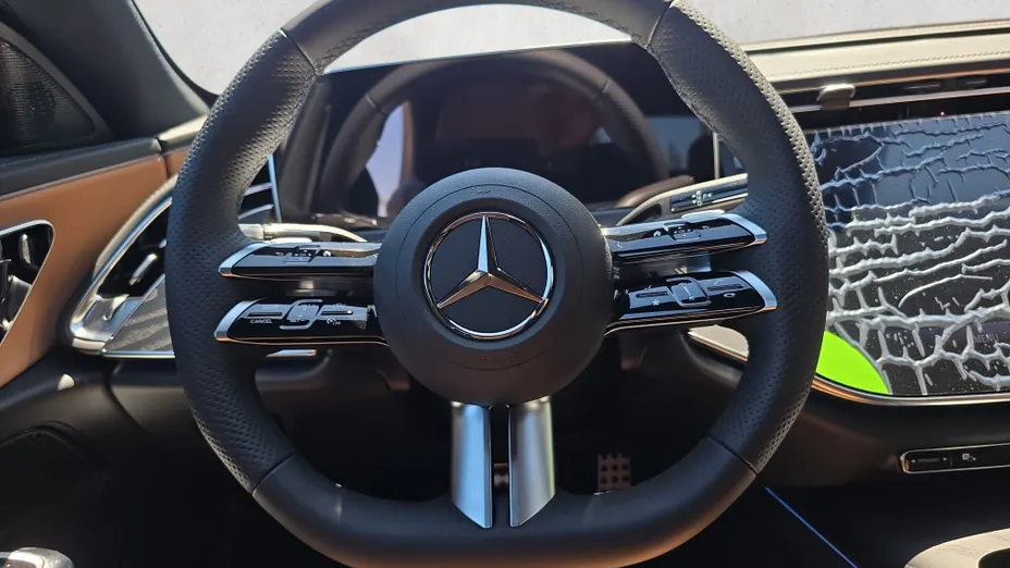 MERCEDES-BENZ E Klasa E 220 d mHEV 4-Matic AMG 9G-Tronic Nowy