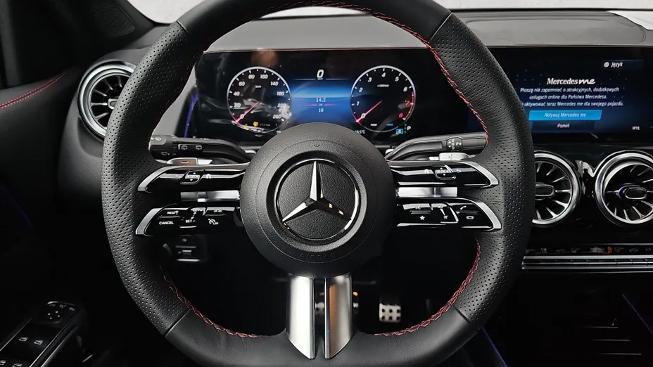 MERCEDES-BENZ GLB GLB 200 mHEV AMG Line 7G-DCT Nowy