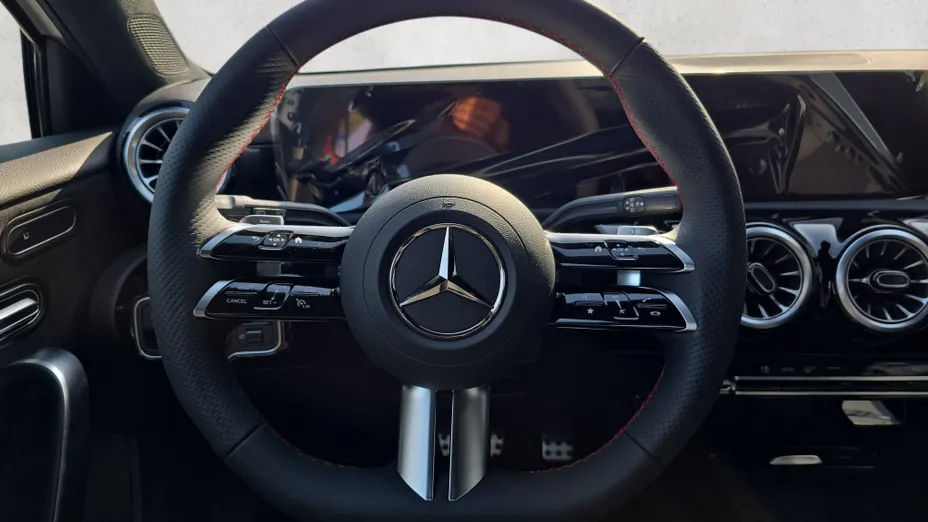 MERCEDES-BENZ A Klasa A 200 AMG Line 7G-DCT Nowy